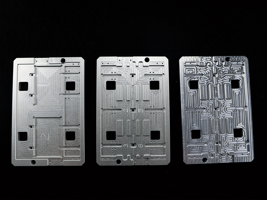 工業(ye)設備部(bu)件加工(gong)